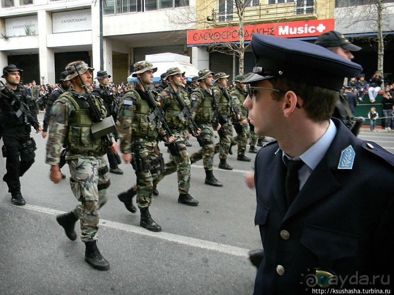 День Независимости Греции и военный парад