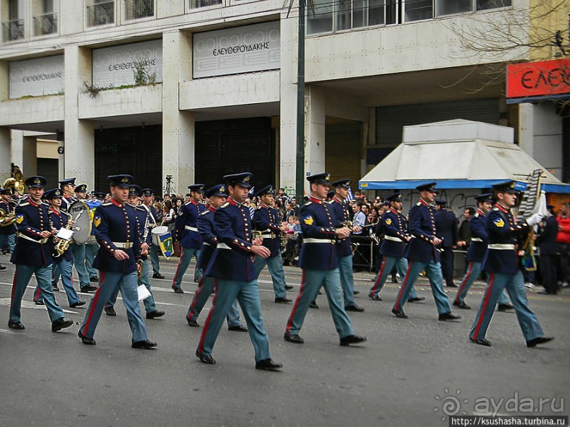 День Независимости Греции и военный парад