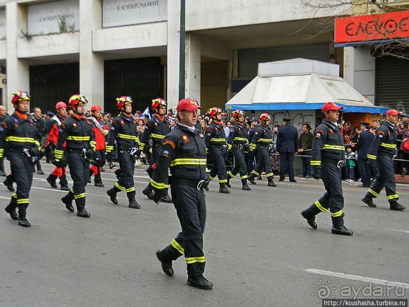 День Независимости Греции и военный парад