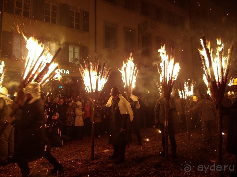 Листаль зажигает