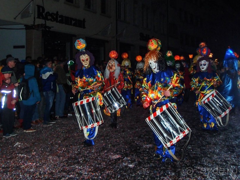 Листаль зажигает