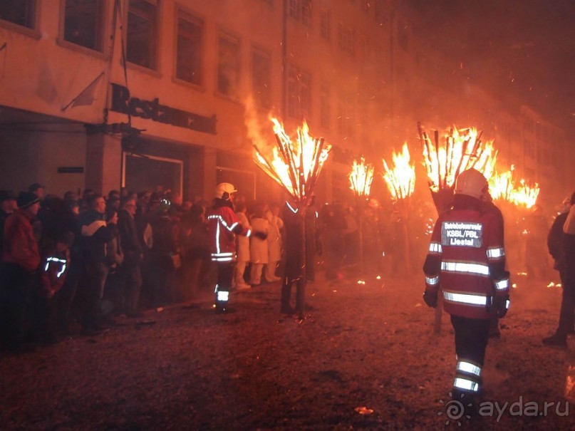 Листаль зажигает