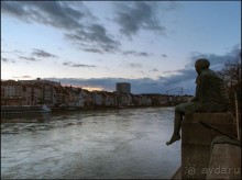 В поиске символов