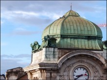 В поиске символов