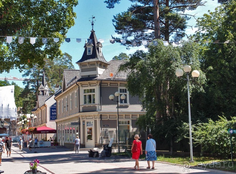 Альбом отзыва "Деревянное кружево Юрмалы"