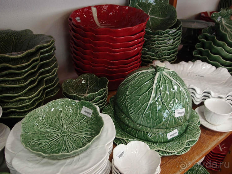 Зелёная майолика Калдаш-да-Раиньи