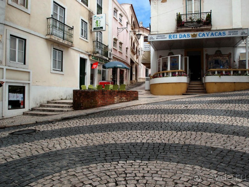 Зелёная майолика Калдаш-да-Раиньи