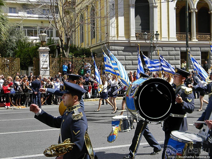 Альбом отзыва "Поломанные планы или нежданный подарок"