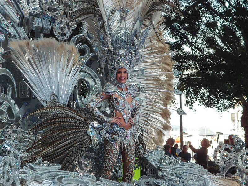 Карнавал «Фантазия» на Тенерифе