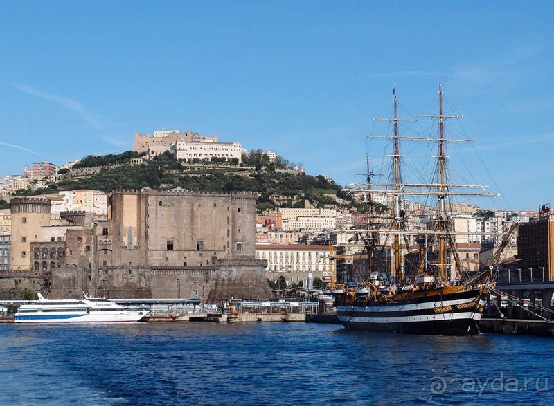 Вокруг Капри из порта Marina Grande