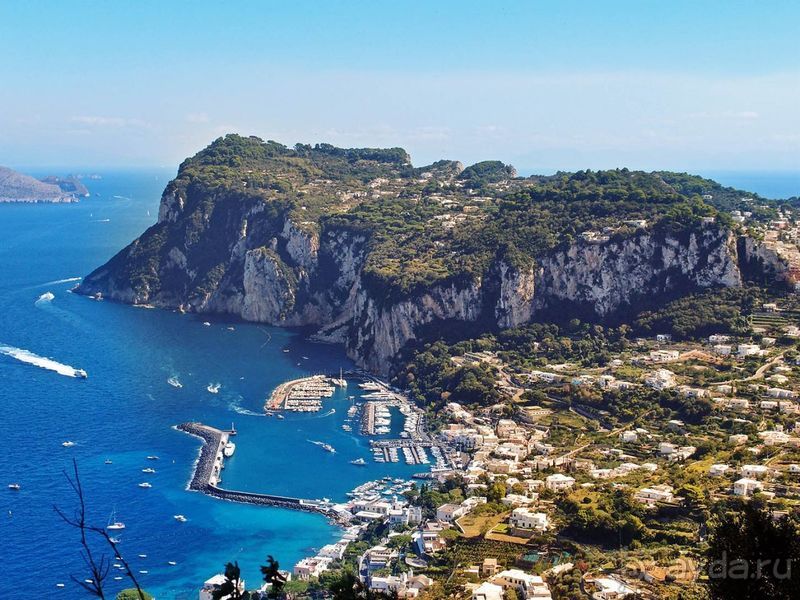 Вокруг Капри из порта Marina Grande