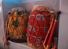 Альбом отзыва "Афро-лики"
