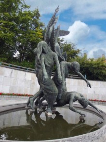 Воспоминания и мифы