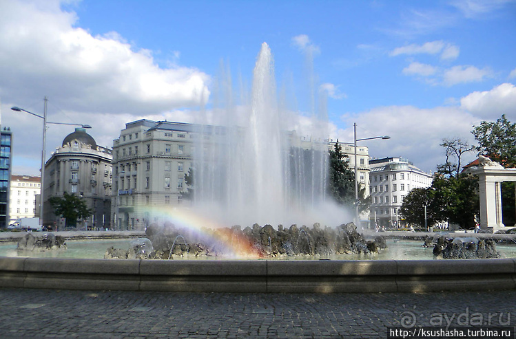 Гардкирхе или маленькое приключение возле Шварценбергплатц