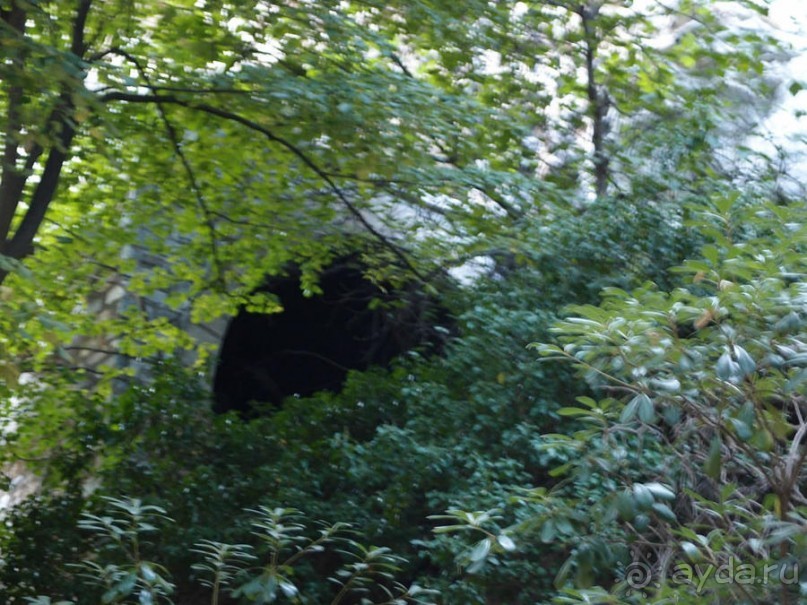 Святой источник в долине Темпи