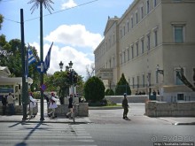 Альбом отзыва "Синтагма. В погоне за эвзонами"