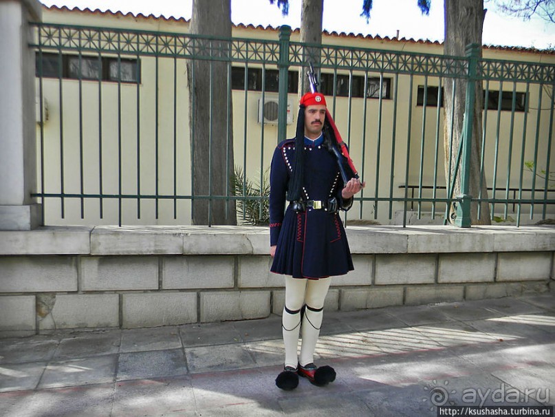 Синтагма. В погоне за эвзонами