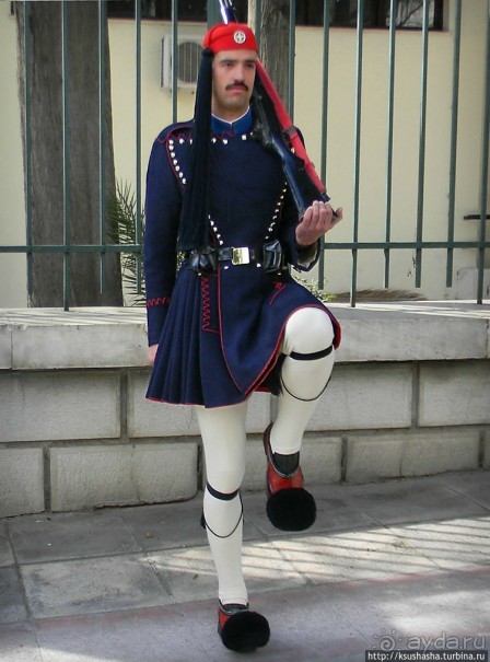 Синтагма. В погоне за эвзонами