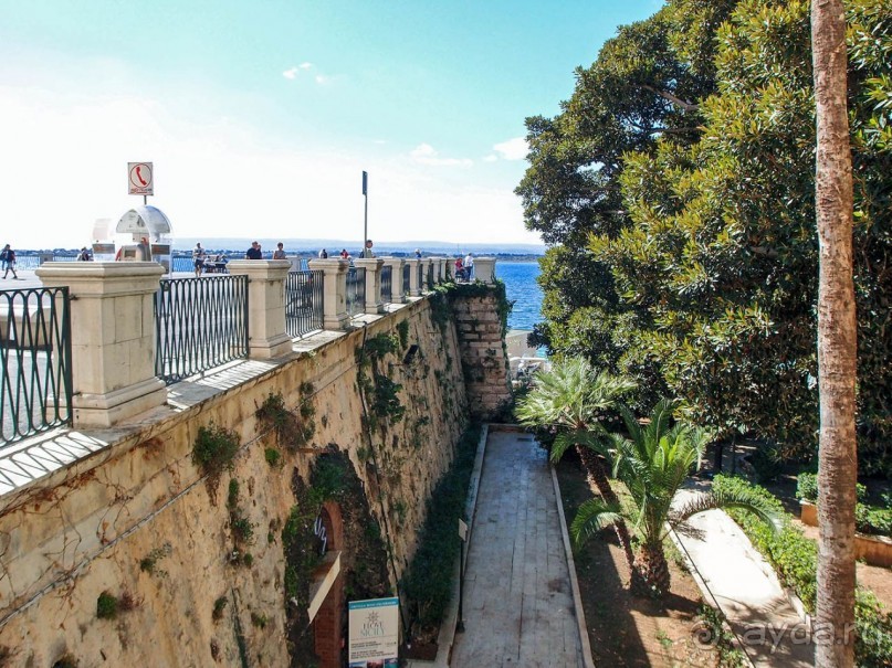 Сиракуза. Аретуза, Артемида, Архимед