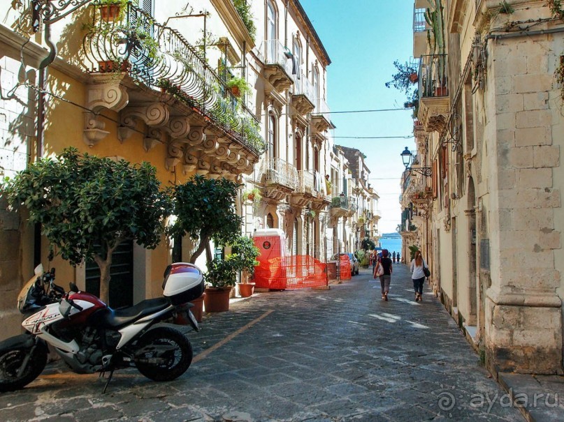 Сиракуза. Аретуза, Артемида, Архимед