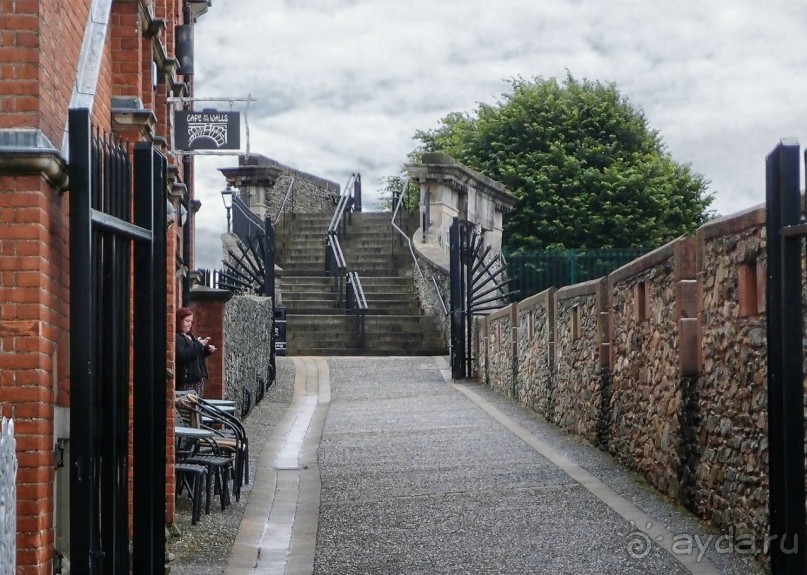 Неоднозначный Лондондерри