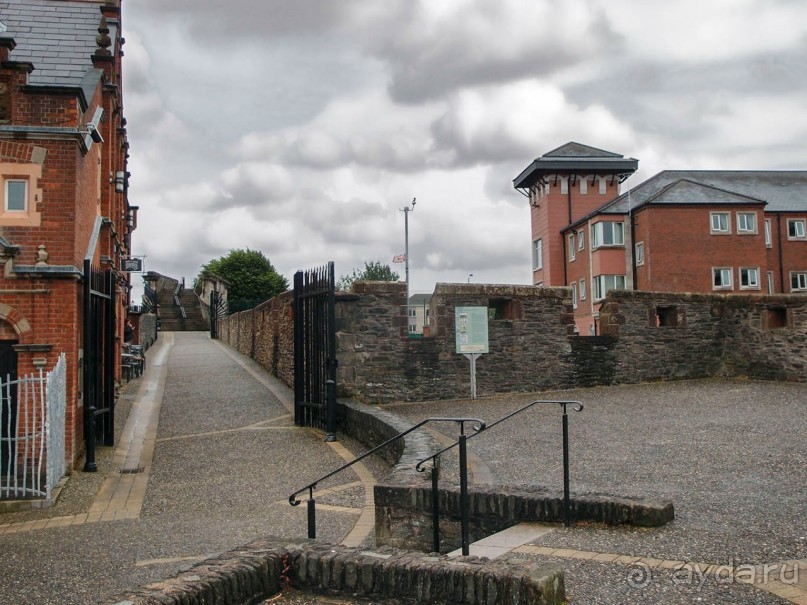 Неоднозначный Лондондерри