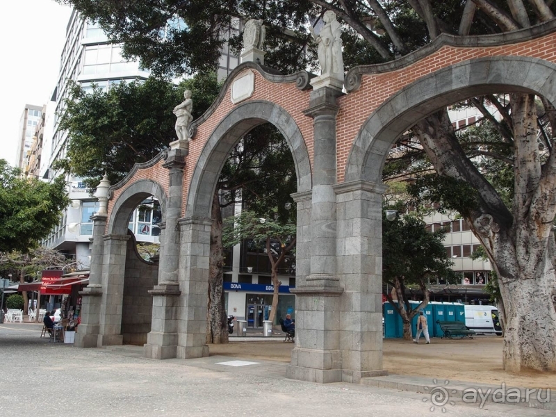 Альбом истории "Обычный, хоть и столичный"