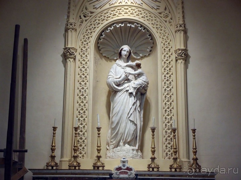 Эриче. Уединение и святость