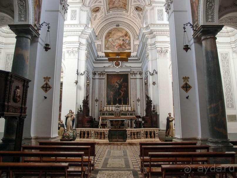 Эриче. Уединение и святость