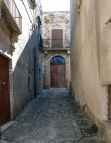 Эриче. Уединение и святость