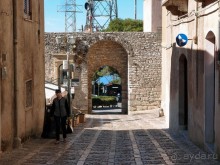 Эриче. Уединение и святость