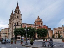 Ачиреале — провинциальный король