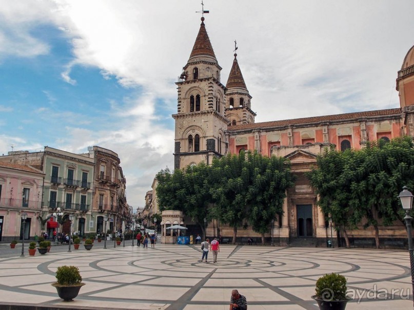 Ачиреале — провинциальный король