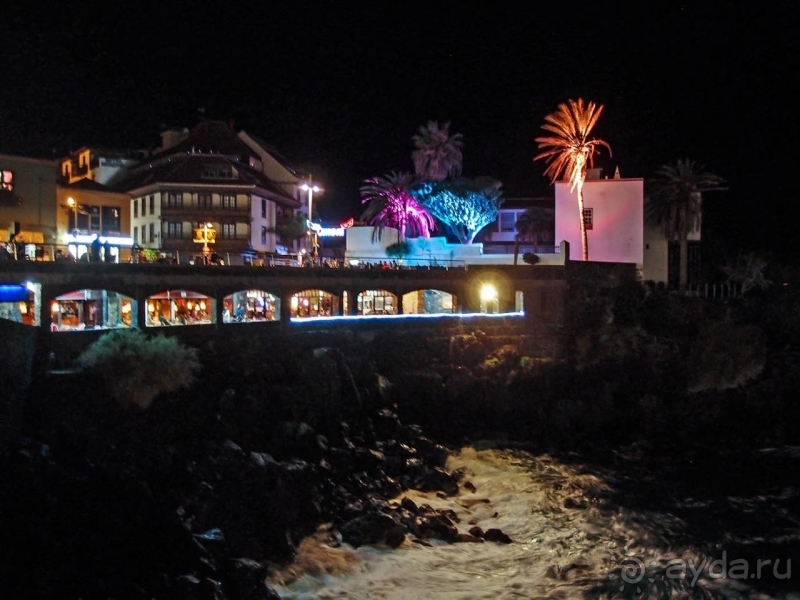 Альбом истории "Всю жизнь я с удовольствием проглатываю книги и фильмы, сюжет которых связан с метаморфозами времени"