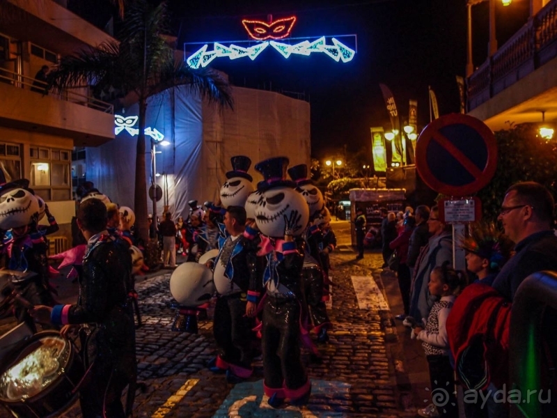 Альбом истории "Всю жизнь я с удовольствием проглатываю книги и фильмы, сюжет которых связан с метаморфозами времени"