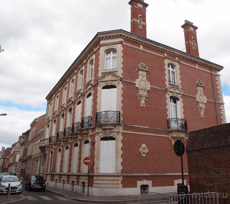 Подводная лодка, марионетки и ортилонаж