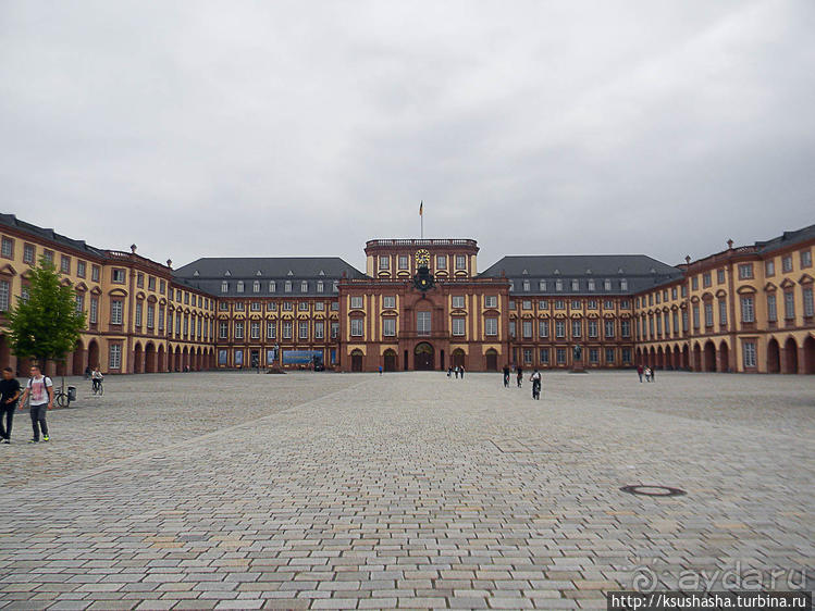 Пол дня в Мангейме