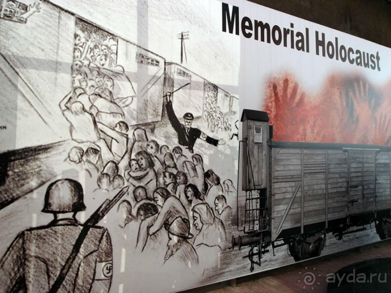 В молельном доме некому молиться