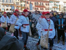 Карнавальное шествие в Вероне