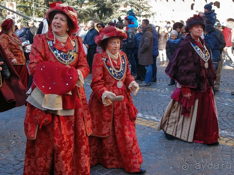 Карнавальное шествие в Вероне