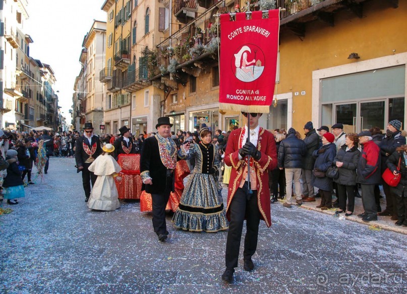 Карнавальное шествие в Вероне