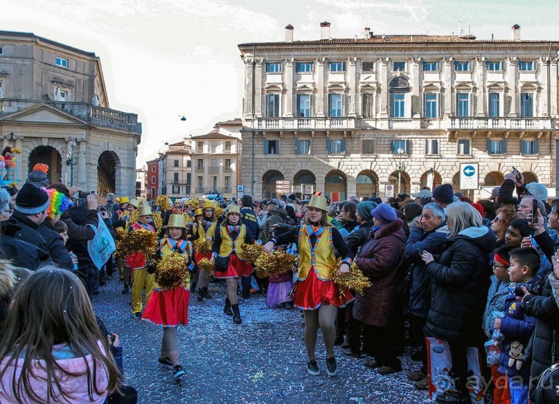 Карнавальное шествие в Вероне