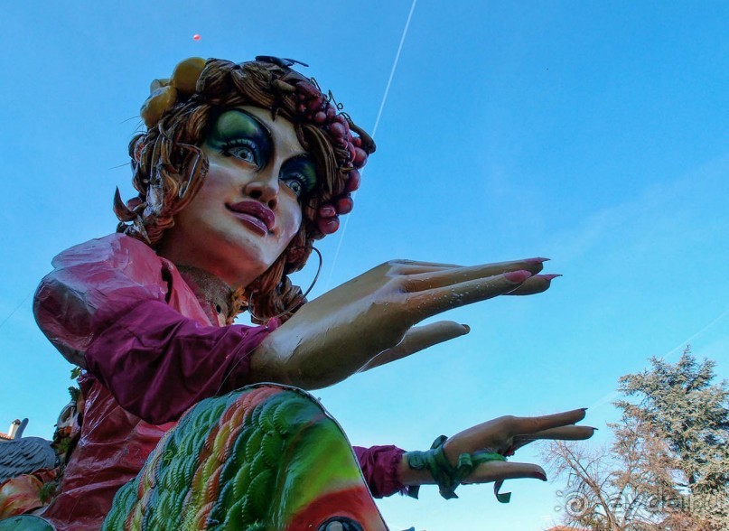 Карнавальное шествие в Вероне