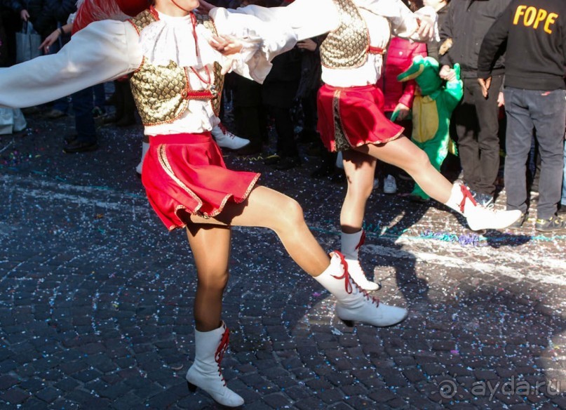 Карнавальное шествие в Вероне