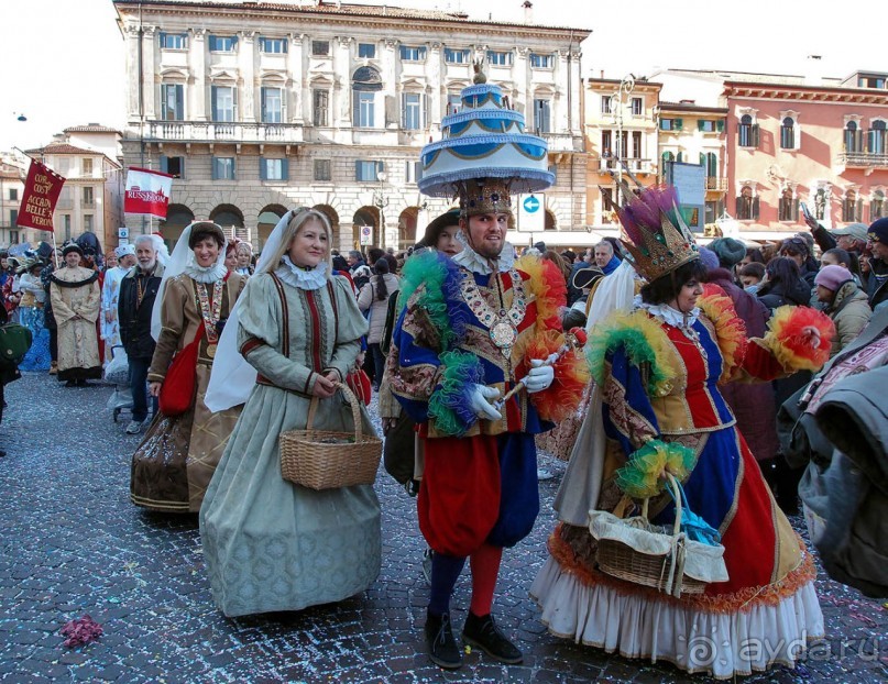 Карнавальное шествие в Вероне