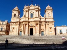 Пышность форм идеального города