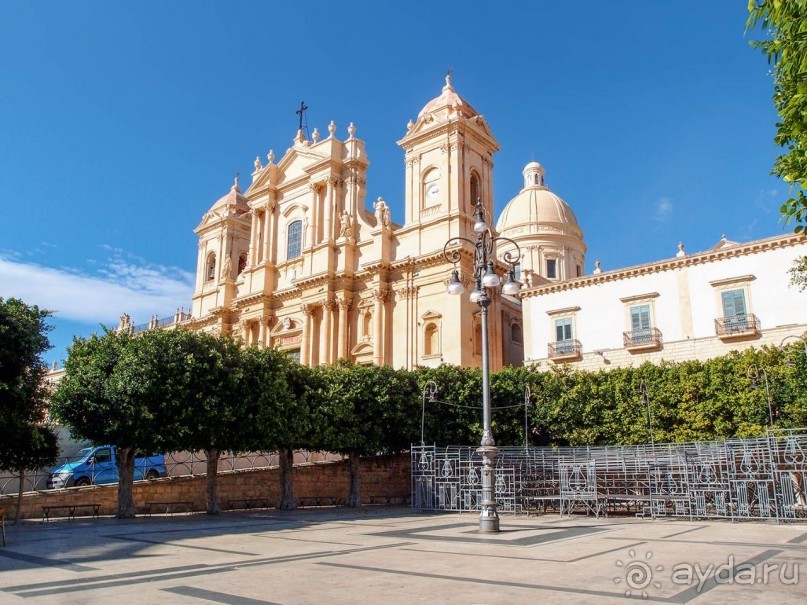 Пышность форм идеального города