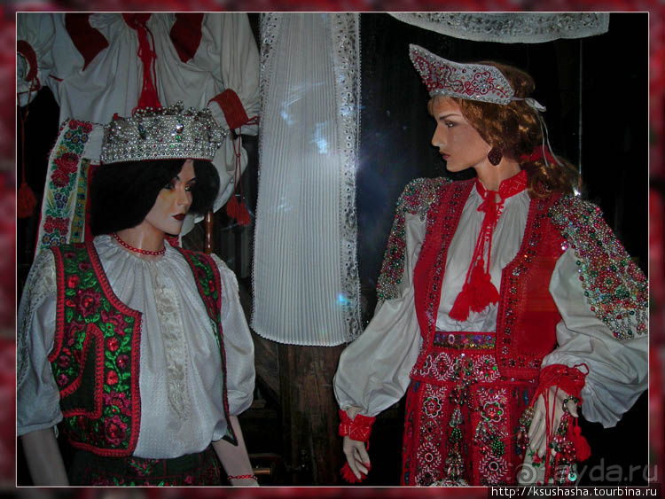 Макет здания Парламента,сделанный из ракушек