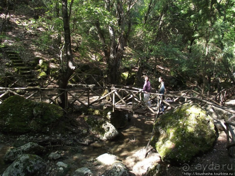 Солнечный остров посреди двух морей