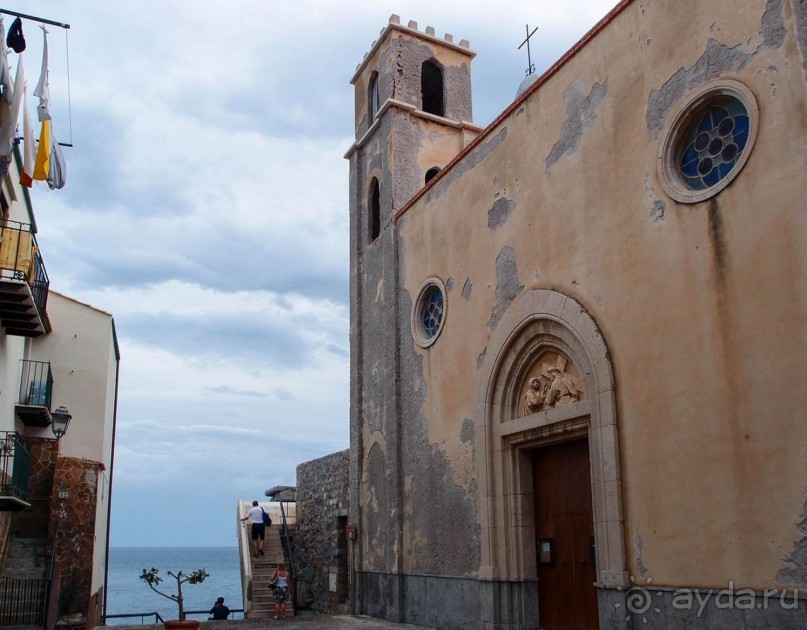 Чефалý сам себе голова